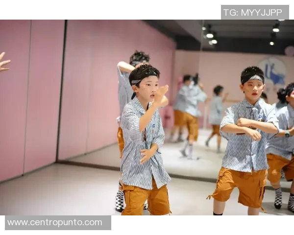 街舞新手必看:从零基础到舞台魅力的全面入门指南